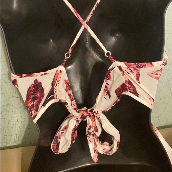 Dress - Open Back 💖 - Picture 3 of 4